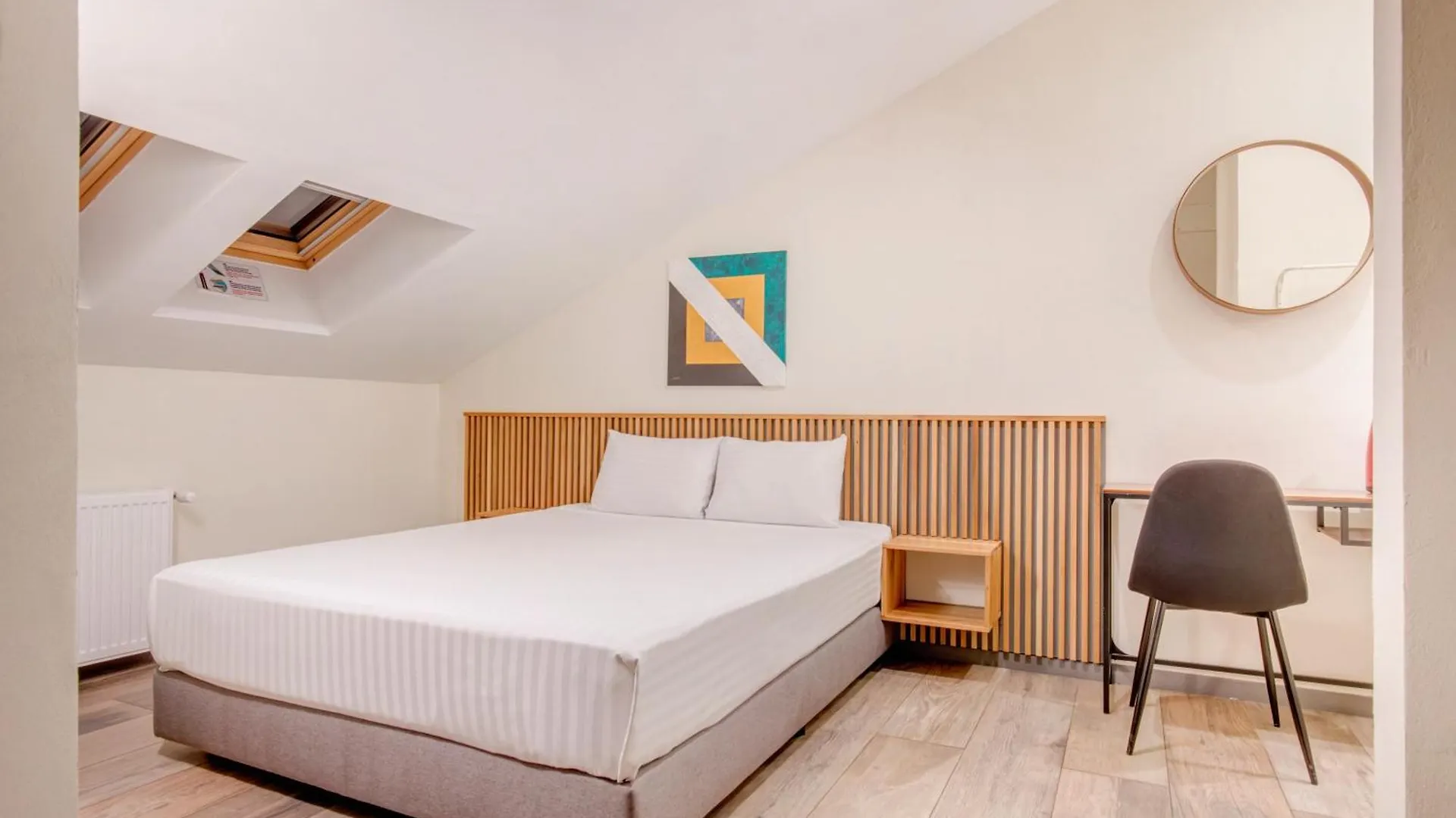 ***  Hotel Forty One Boekarest Roemenië