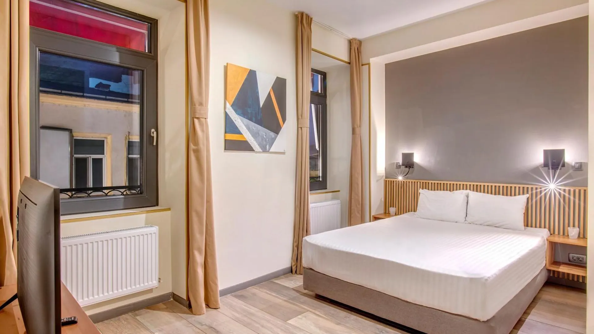 Hotel Forty One Boekarest