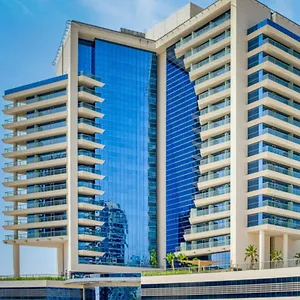 https://the-first-collection-business-bay.sharjah-hotels.com