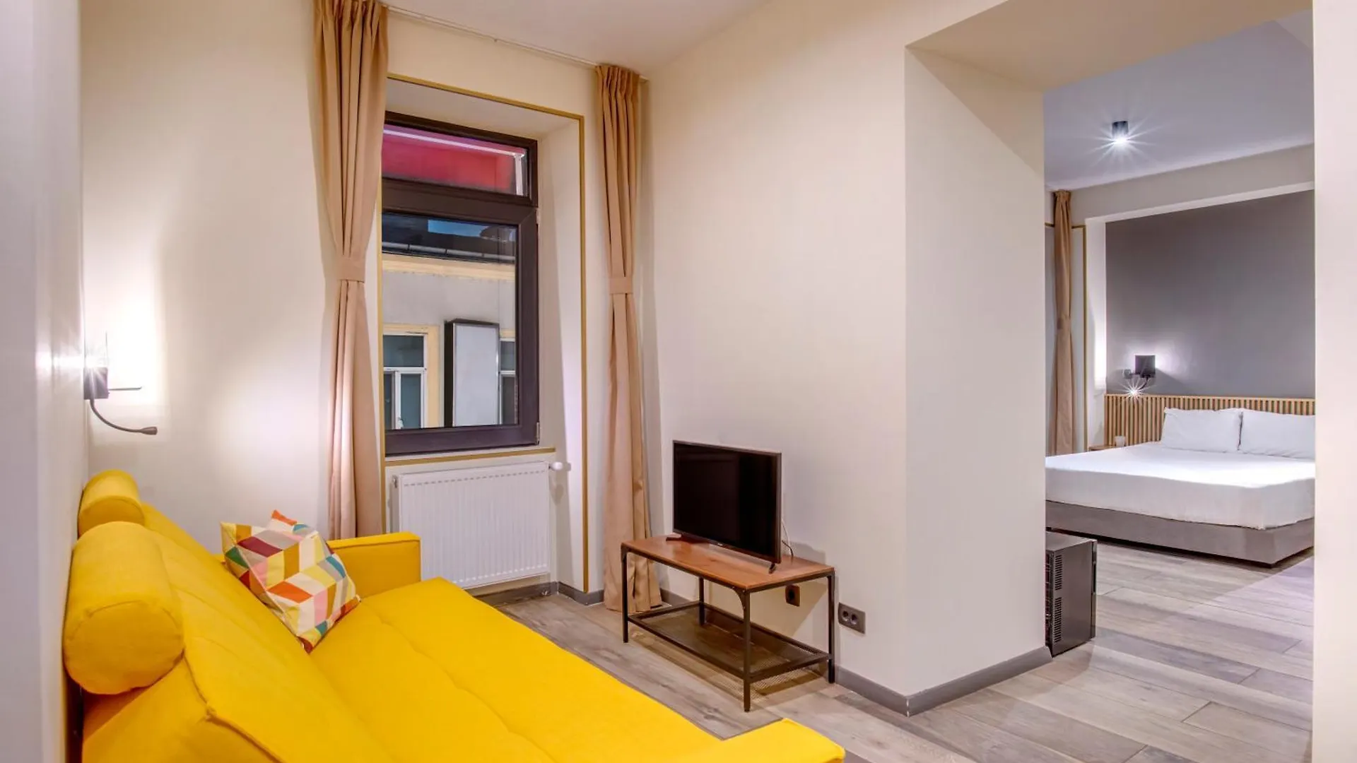 Hotel Forty One Bucharest